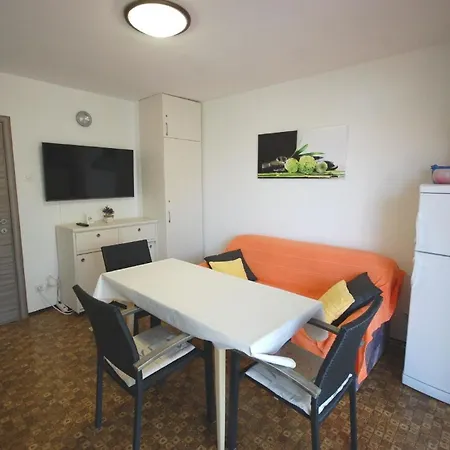 Fuer 5 Personen Ca 60 Qm In Njivice, Kvarner Bucht Krk Apartment *